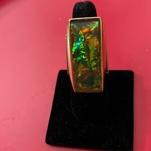 Beautiful gold adjustable ring